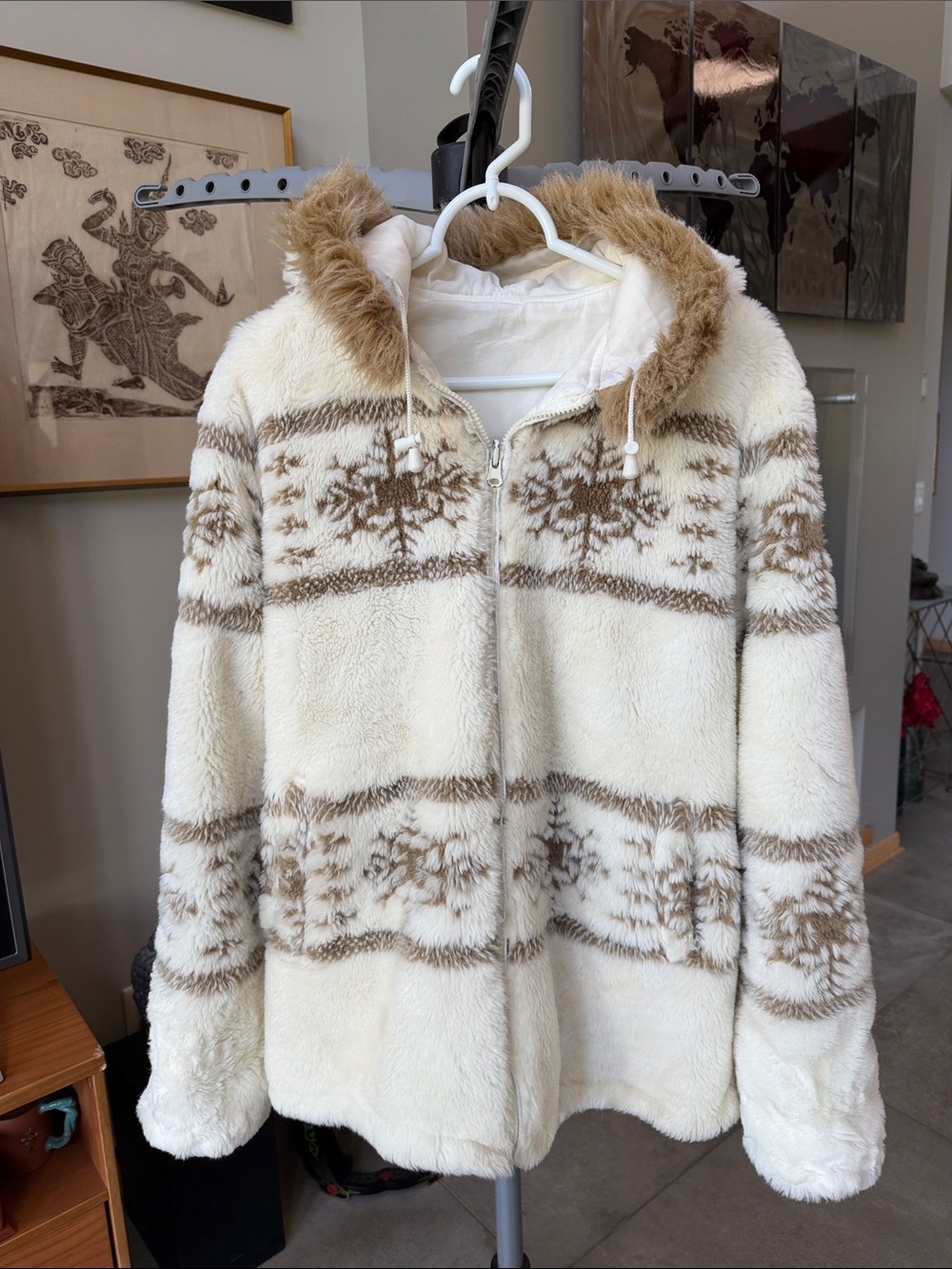 Womens Cream Faux Fur Sherpa Hooded Zip Jacket Brown Snowflake Pattern Size L